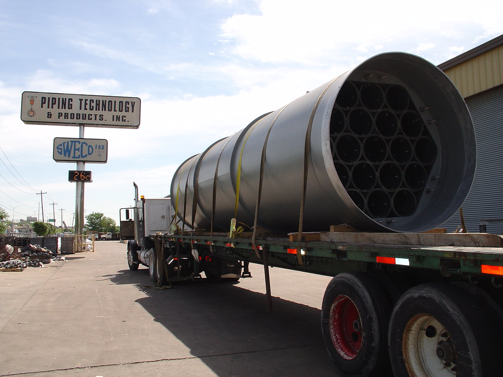84" Diameter Seawall Outfall Flow Regulating Device 84" Diameter Seawall Outfall Flow Regulating Device