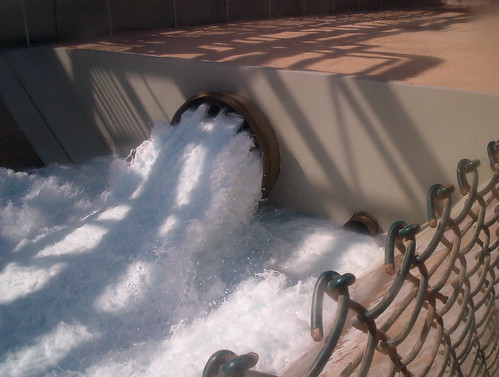 84" Diameter Seawall Outfall Flow Regulating Device 84" Diameter Seawall Outfall Flow Regulating Device